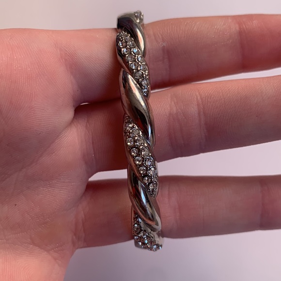 Silver bangle with diamonds - Picture 6 of 6